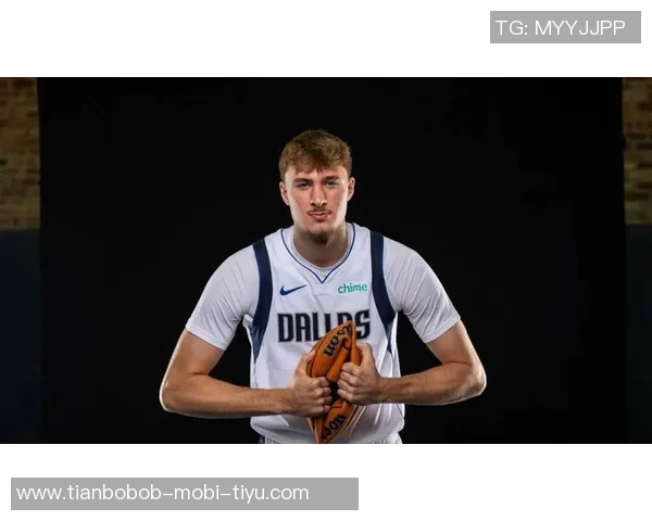 基德表示在全员健康前将继续使用以弗拉格担任控卫的阵容策略