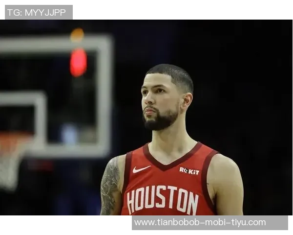 小里弗斯称赞保罗好胜精神强烈甚至有些凶狠的竞争态度 小里弗斯称赞保罗好胜精神强烈甚至有些凶狠的竞争态度