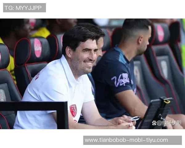 伯恩茅斯总监高度赞扬伊劳拉对俱乐部成功的关键贡献与影响 伯恩茅斯总监高度赞扬伊劳拉对俱乐部成功的关键贡献与影响